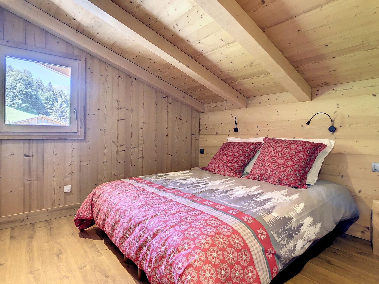 Brand-new chalet for rent in Combloux with an exceptional view. – Photo 8 Brand-new chalet for rent in Combloux with an exceptional view. - Photo 8
