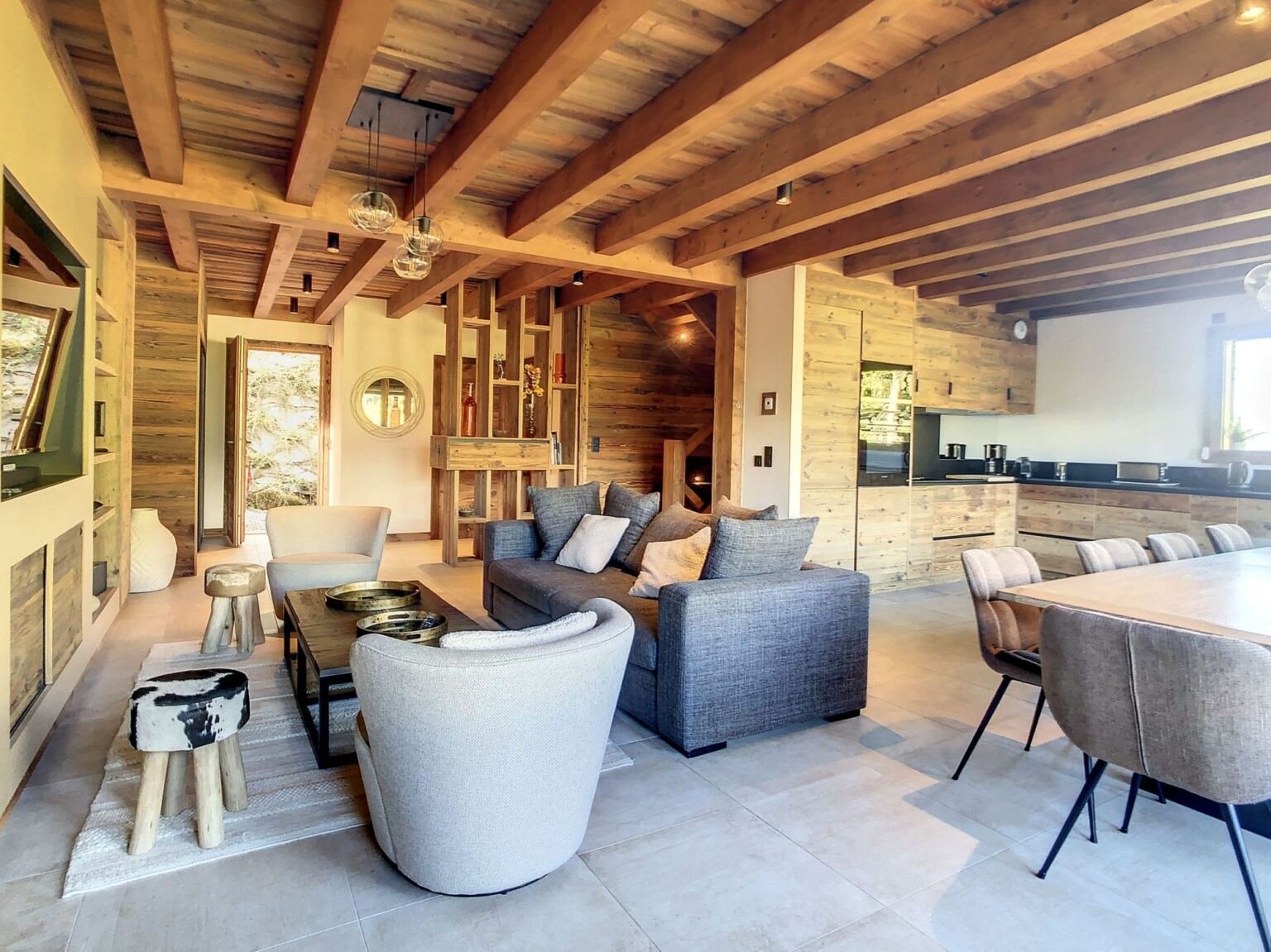 Brand-new half-chalet for rent in Combloux, facing Mont Blanc. - Photo 3
