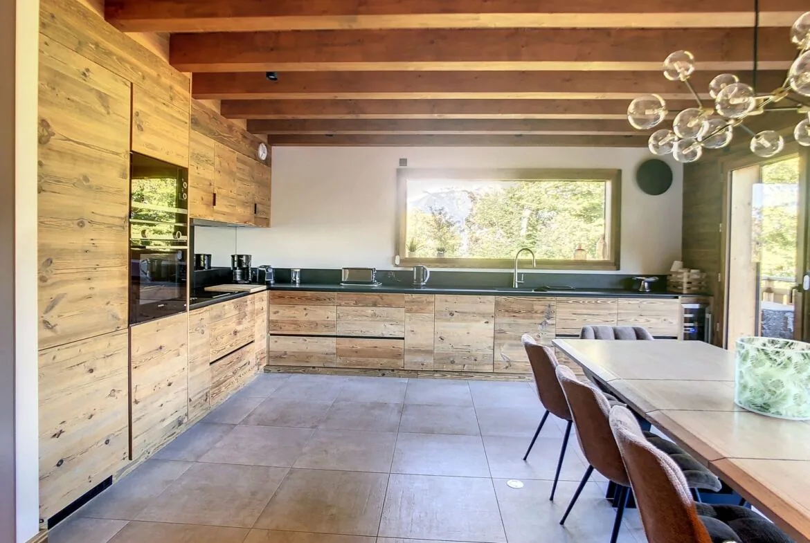 Brand-new half-chalet for rent in Combloux, facing Mont Blanc. - Photo 6