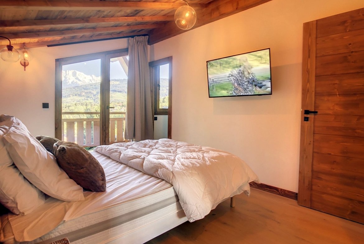 Brand-new half-chalet for rent in Combloux, facing Mont Blanc. - Photo 15