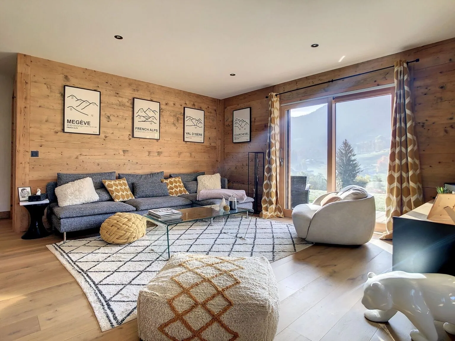 Brand-new chalet for rent in Praz-sur-Arly, at the foot of the Espace Diamant slopes. - Photo 1