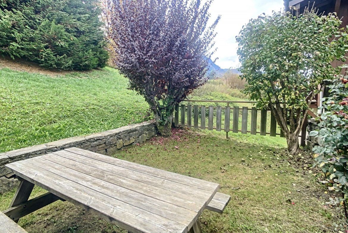 Small chalet for rent for the season, right in the heart of the village of Megève. - Photo 8
