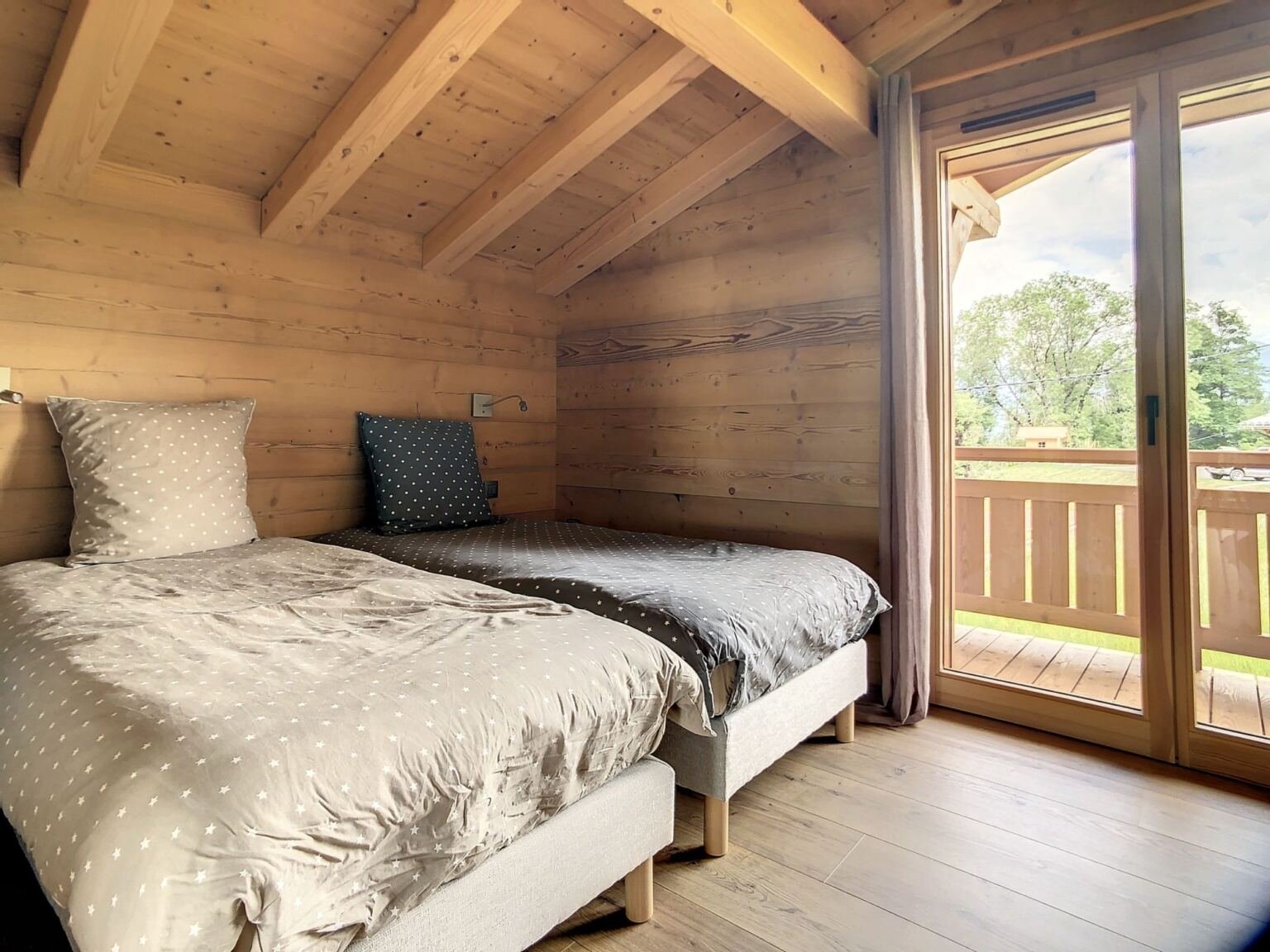 Brand-new chalet for rent in Combloux, facing Mont Blanc. - Photo 10