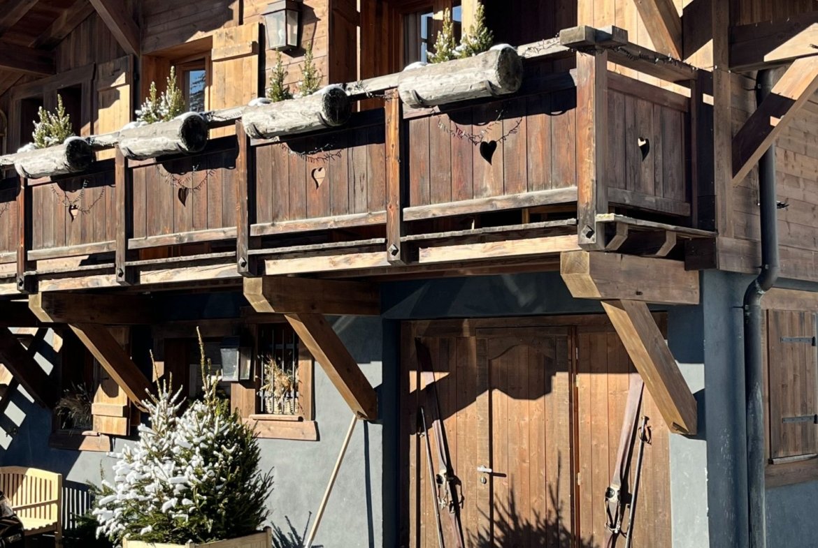 Contemporary chalet for rent in Megève. - Photo 14
