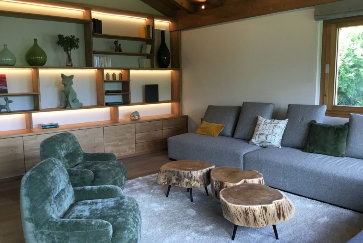 Magnificent brand-new chalet with a view for rent in Combloux, near the Princesse slopes. - Photo 2