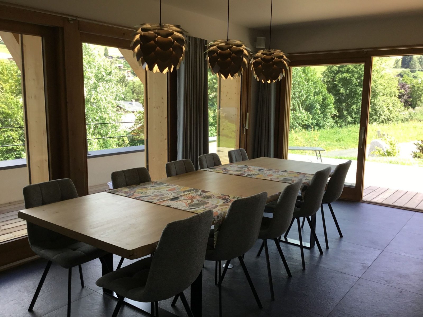 Magnificent brand-new chalet with a view for rent in Combloux, near the Princesse slopes. – Photo 6 Magnificent brand-new chalet with a view for rent in Combloux, near the Princesse slopes. - Photo 6