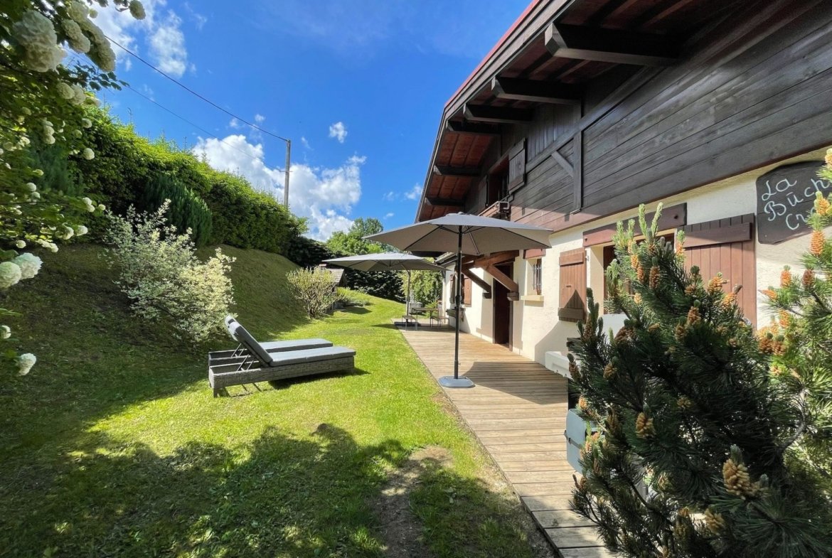 Large family chalet for 12 to 16 people, recently renovated, for rent in Combloux. - Photo 19