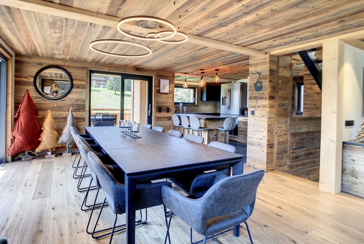 Brand-new, contemporary chalet for rent in Demi-Quartier, 3 minutes' drive from the Princesse slopes. - Photo 2