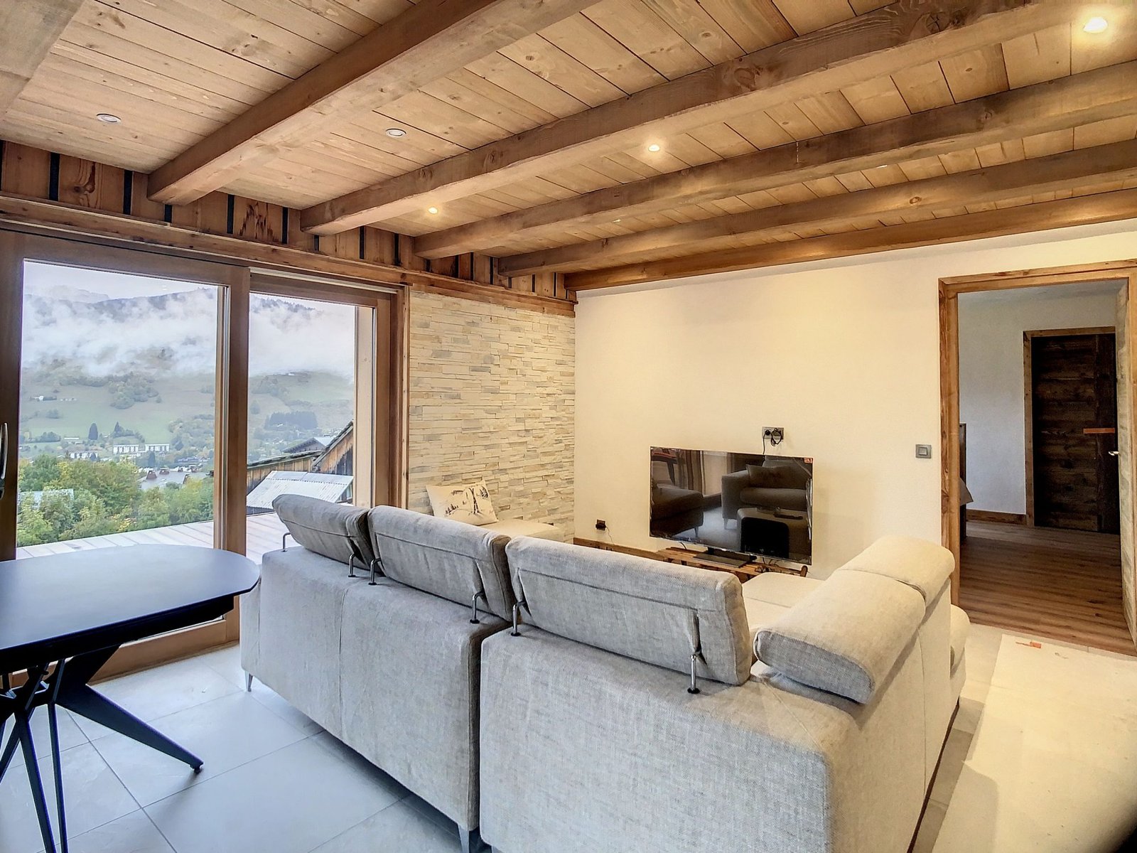 Appartement Rochebrune Megeve – Ref LA2780 – photo 2 Appartement à louer Rochebrune Megève — photo 2