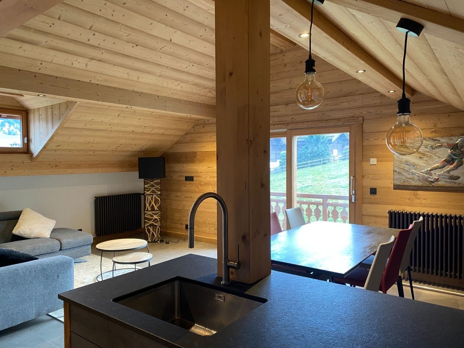 Appartement 4 pièces 95 m² · à Combloux · 95 m² · 18 550 €/mois