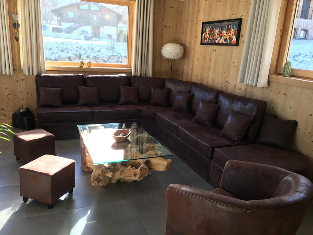 Brand-new chalet for rent near the centre of Combloux, with a shuttle to the slopes. - Photo 2