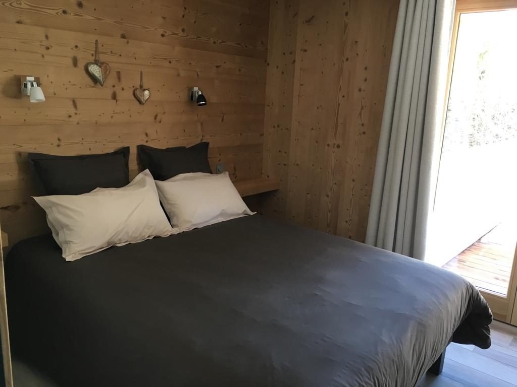 Brand-new chalet for rent near the centre of Combloux, with a shuttle to the slopes. - Photo 7