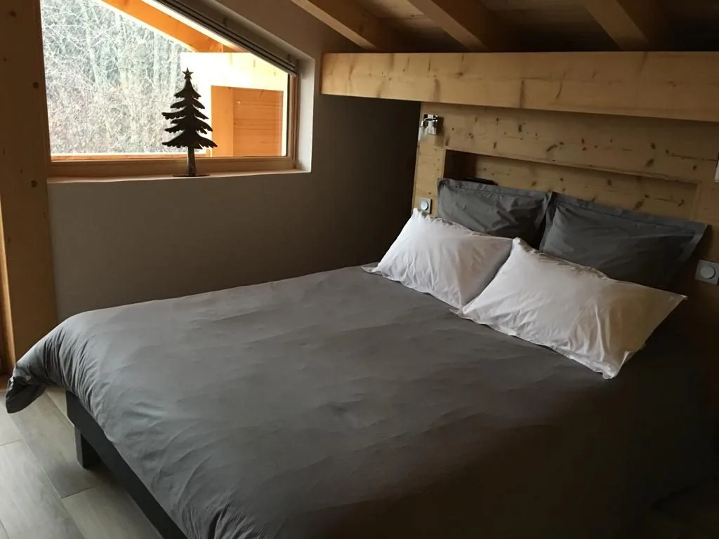 Brand-new chalet for rent near the centre of Combloux, with a shuttle to the slopes. - Photo 8
