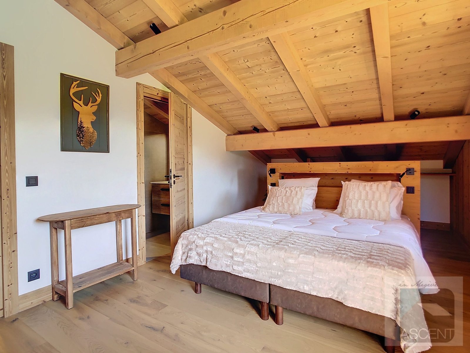 Brand-new chalet for rent near the Princesse cable car and the centre of Combloux. – Photo 8 Brand-new chalet for rent near the Princesse cable car and the centre of Combloux. - Photo 8
