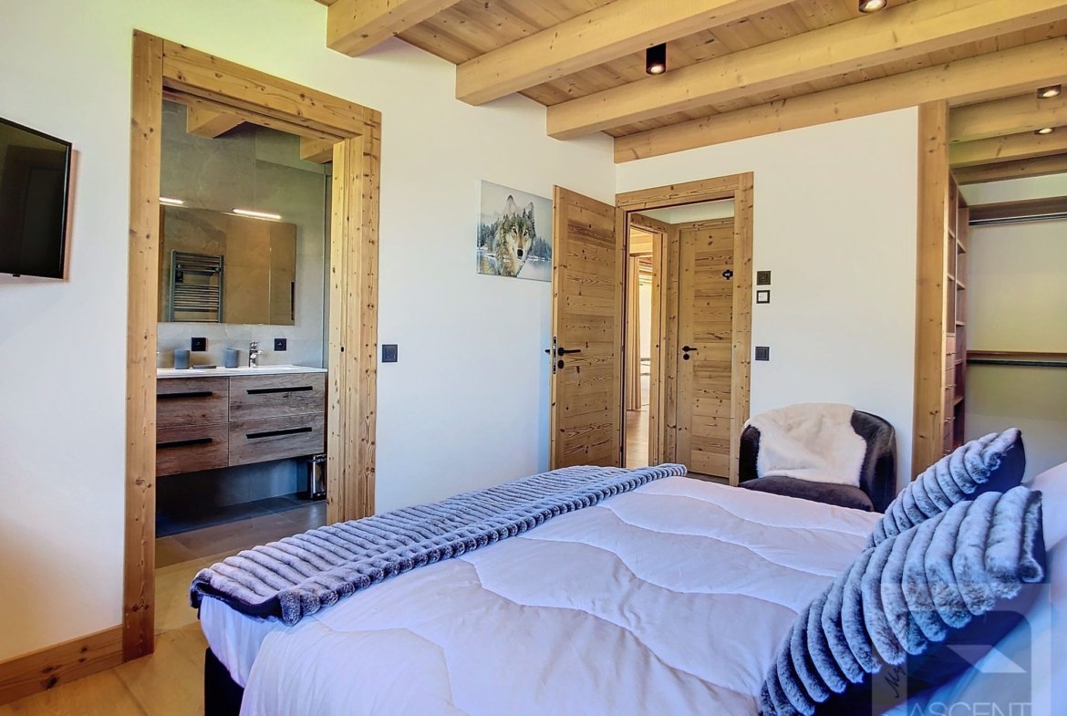 Brand-new chalet for rent near the Princesse cable car and the centre of Combloux. - Photo 9