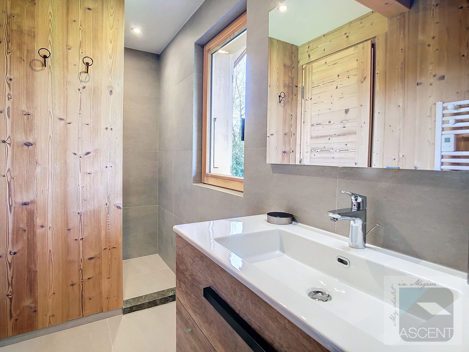 Brand-new chalet for rent near the Princesse cable car and the centre of Combloux. – Photo 10 Brand-new chalet for rent near the Princesse cable car and the centre of Combloux. - Photo 10