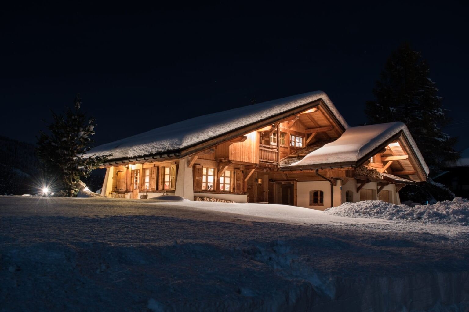 Chalet for rent for the season at Mont d'Arbois in Megève. - Photo 1
