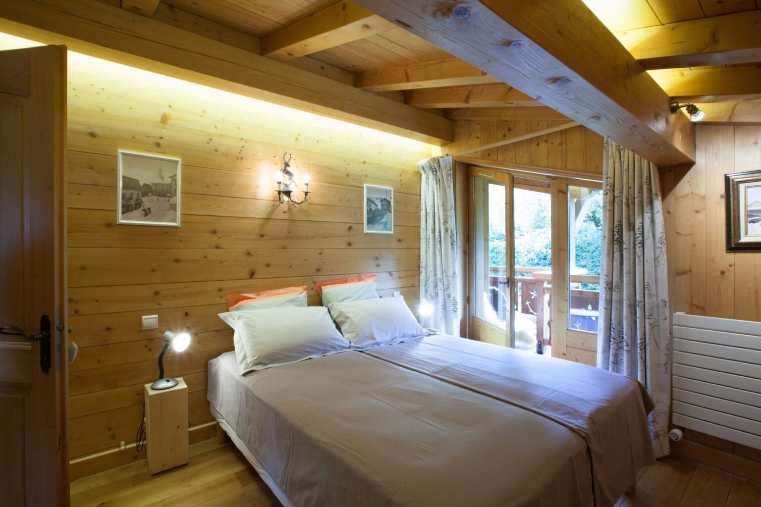 Chalet near a free shuttle stop for rent in Rochebrune, Megève. - Photo 10