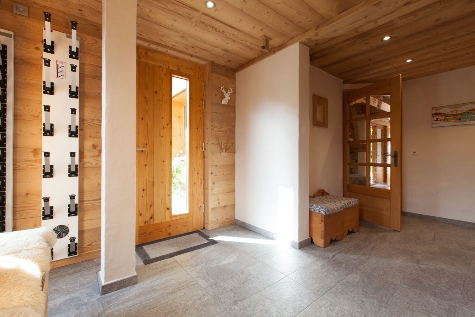 Chalet near a free shuttle stop for rent in Rochebrune, Megève. - Photo 18