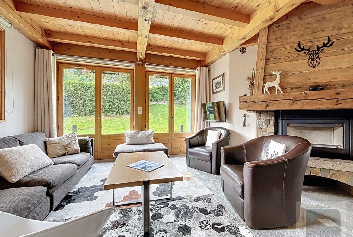 Chalet near a free shuttle stop for rent in Rochebrune, Megève. - Photo 3