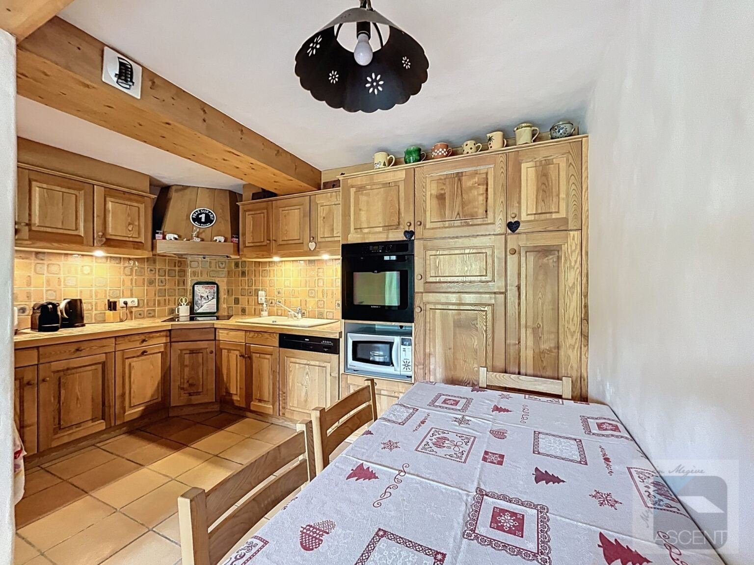 Chalet near a free shuttle stop for rent in Rochebrune, Megève. - Photo 20
