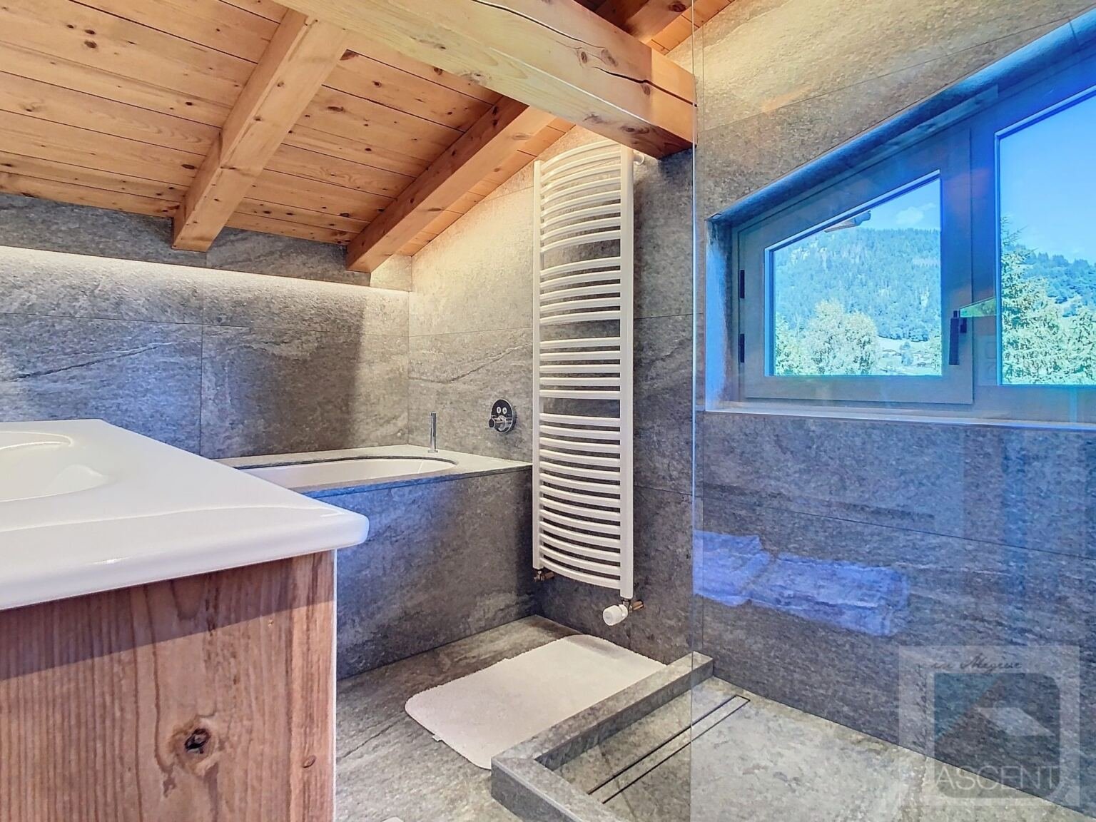 Chalet near a free shuttle stop for rent in Rochebrune, Megève. - Photo 13