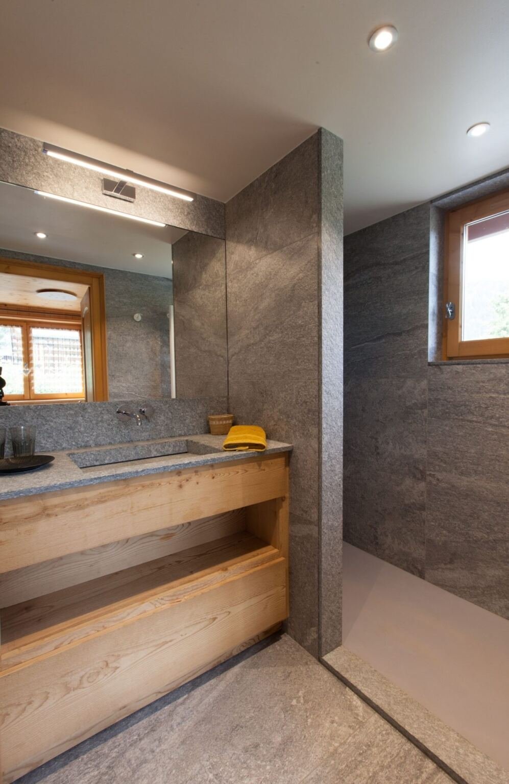 Chalet near a free shuttle stop for rent in Rochebrune, Megève. - Photo 7