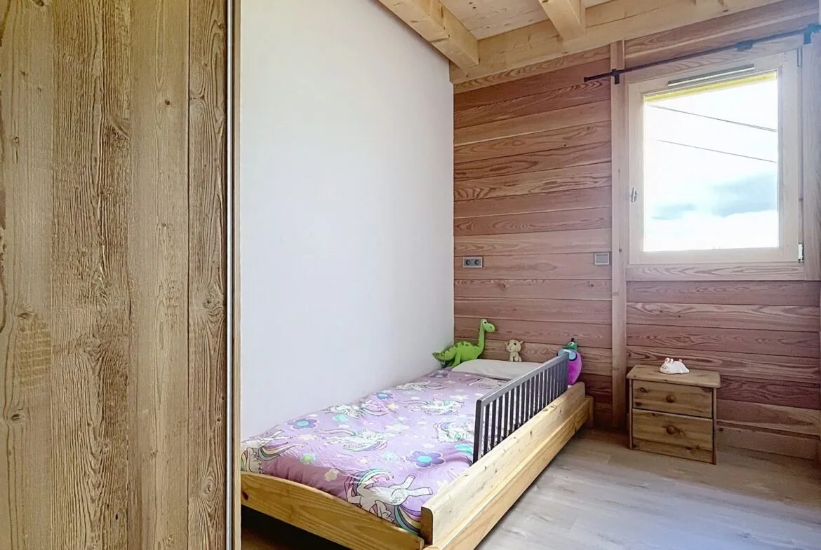 Brand-new chalet for rent on the Rochebrune ski slopes. - Photo 9