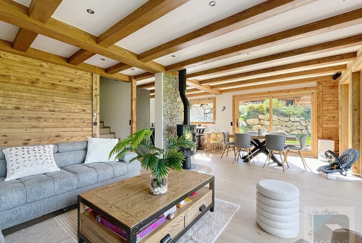 Brand-new chalet for rent on the Rochebrune ski slopes. - Photo 5