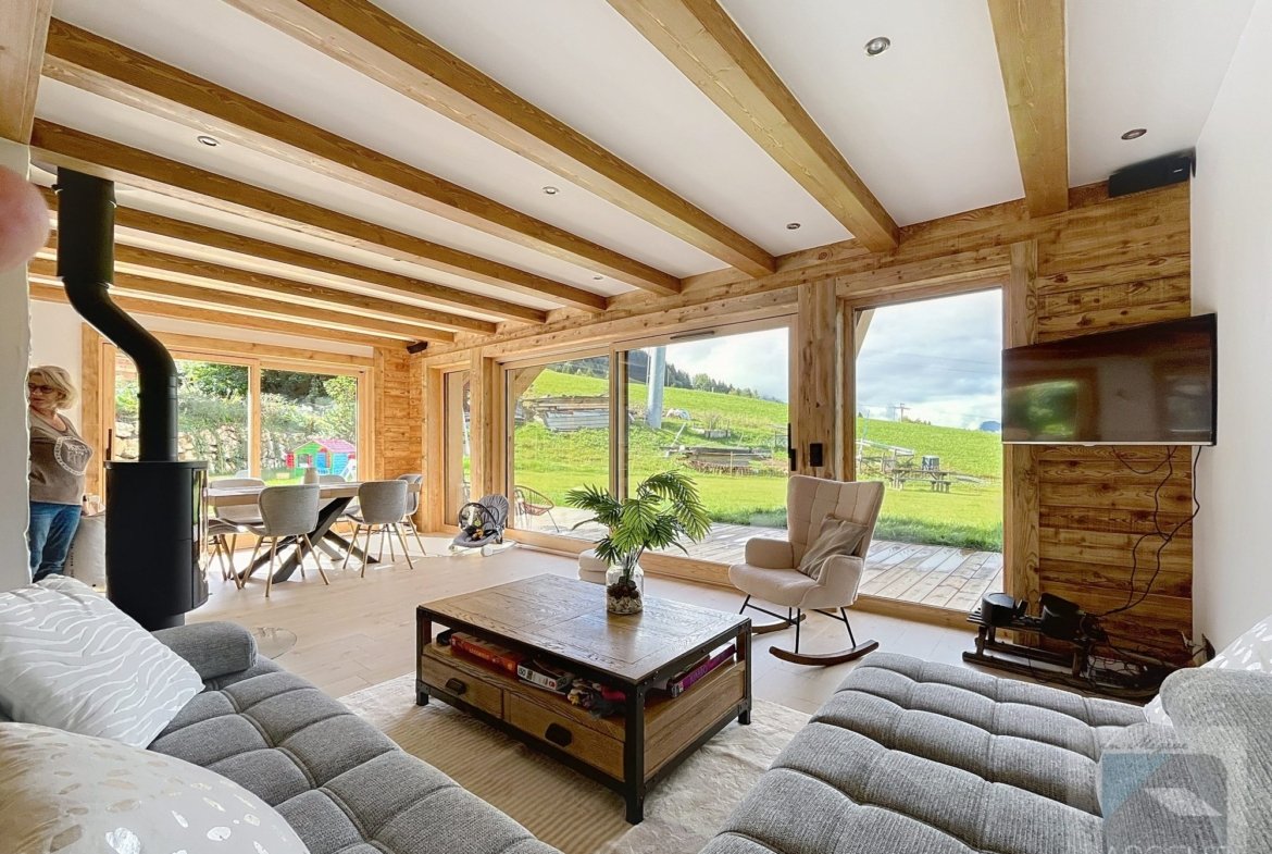 Brand-new chalet for rent on the Rochebrune ski slopes. - Photo 3