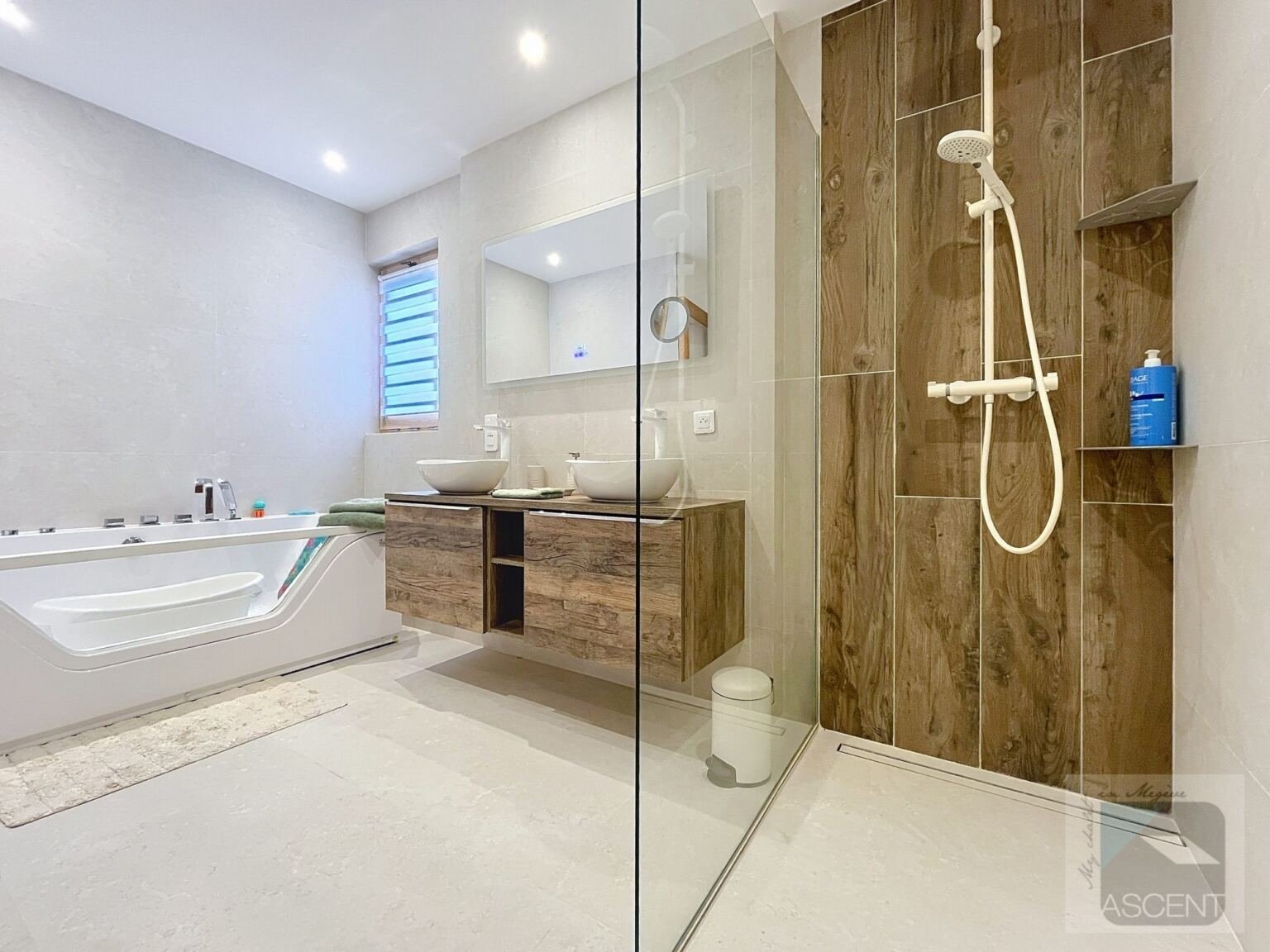 Brand-new chalet for rent on the Rochebrune ski slopes. - Photo 12