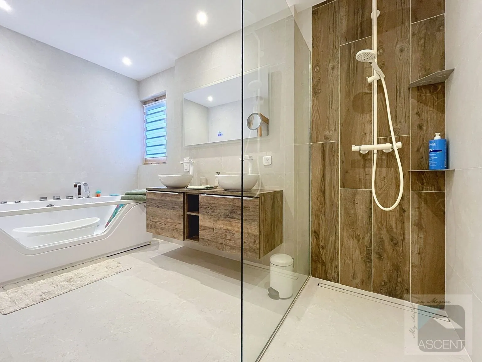 Brand-new chalet for rent on the Rochebrune ski slopes. - Photo 12