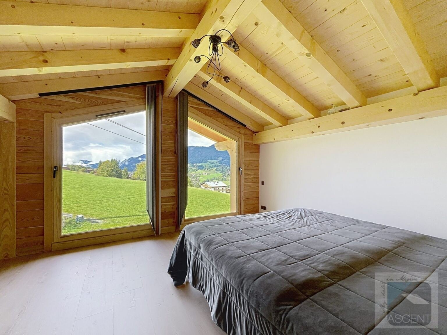Brand-new chalet for rent on the Rochebrune ski slopes. - Photo 13