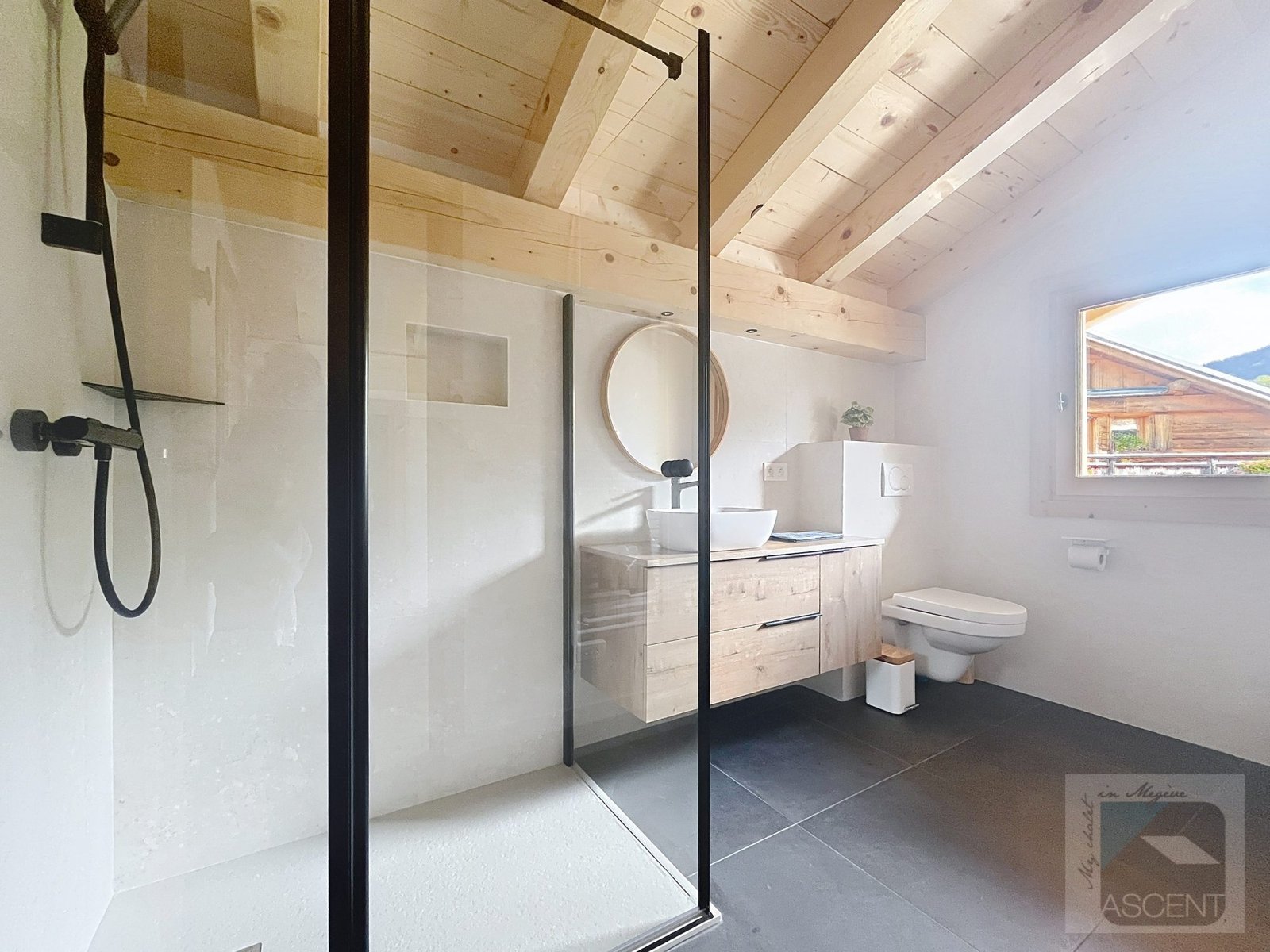 Brand-new chalet for rent on the Rochebrune ski slopes. – Photo 15 Brand-new chalet for rent on the Rochebrune ski slopes. - Photo 15