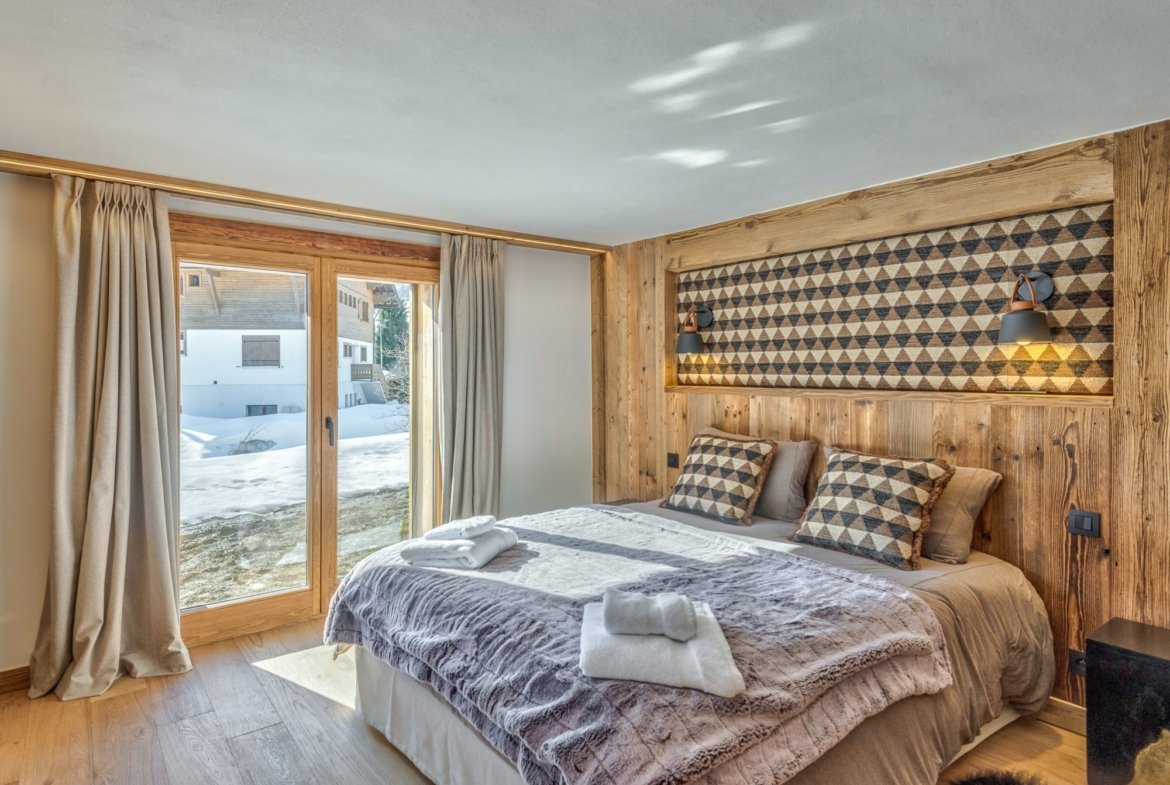 Brand-new chalet for rent at Le Jaillet in Megève. - Photo 16