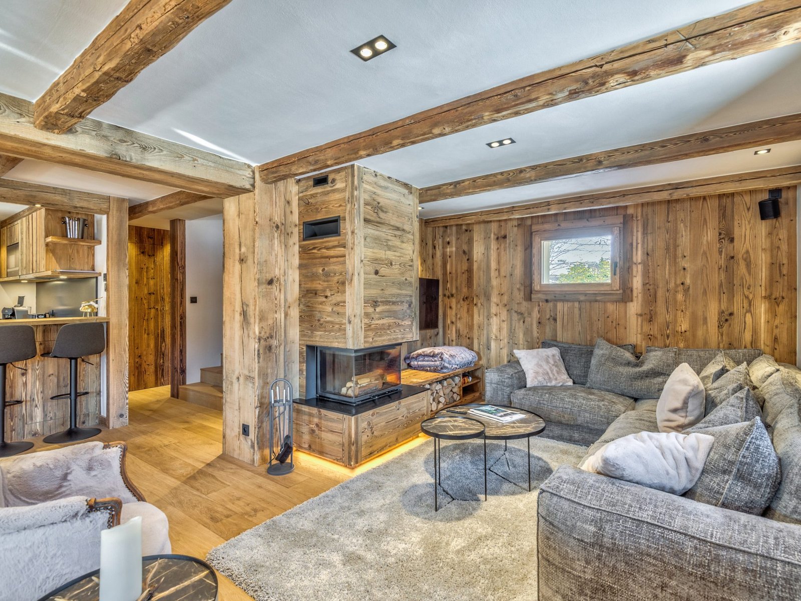 Brand-new chalet for rent at Le Jaillet in Megève. – Photo 3 Brand-new chalet for rent at Le Jaillet in Megève. - Photo 3