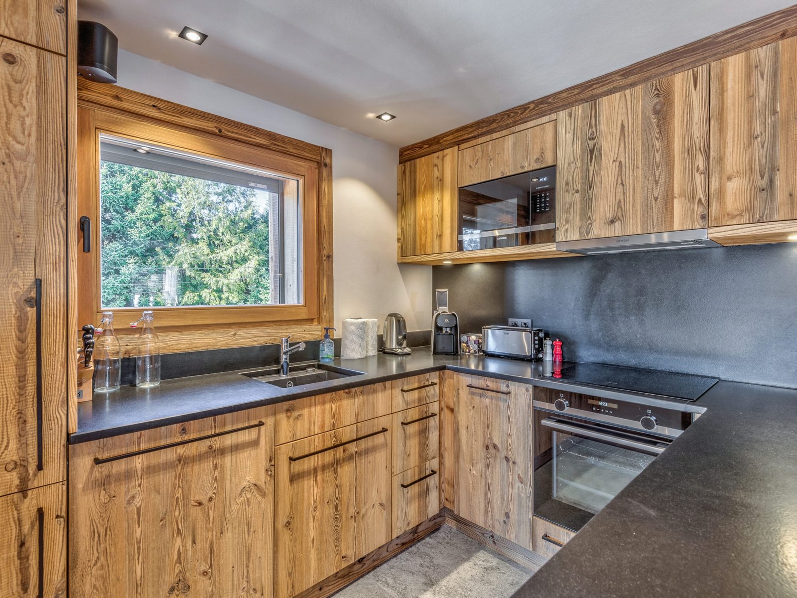Brand-new chalet for rent at Le Jaillet in Megève. – Photo 9 Brand-new chalet for rent at Le Jaillet in Megève. - Photo 9