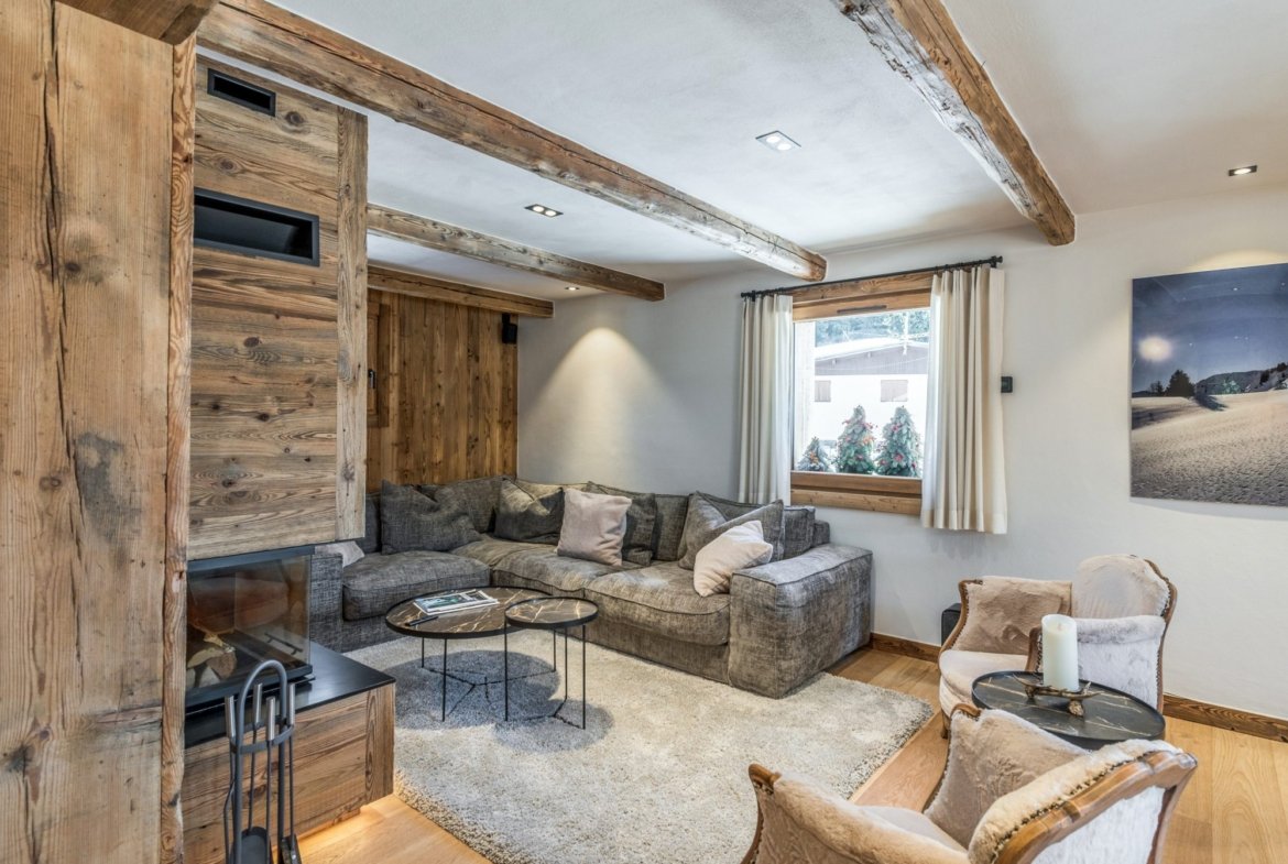 Brand-new chalet for rent at Le Jaillet in Megève. - Photo 5