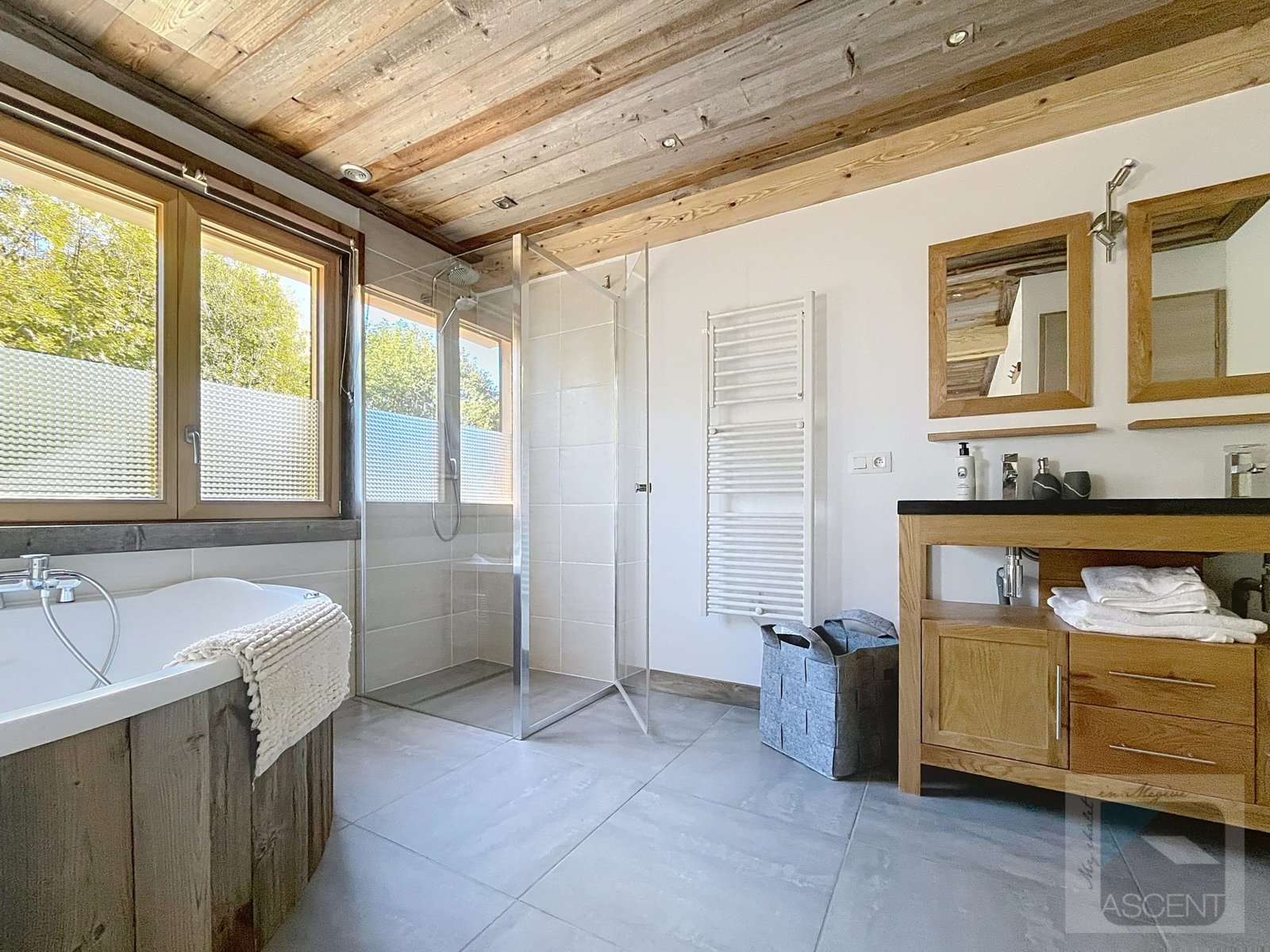 Charming chalet for rent near the Rochebrune ski slopes. – Photo 5 Charming chalet for rent near the Rochebrune ski slopes. - Photo 5