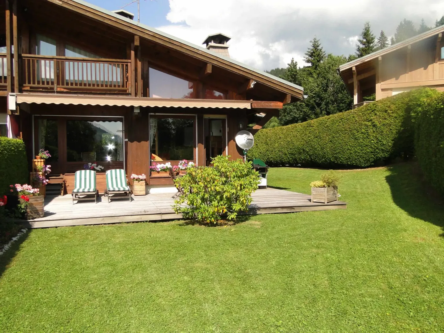 Extérieur et jardin — Appt Petit Prince, duplex à Demi-Quartier près de Megève