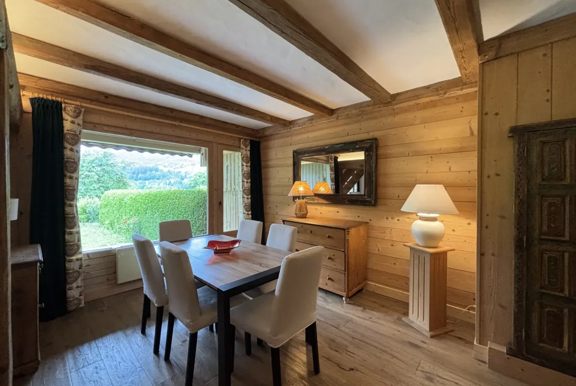 Salle à manger — Appt Petit Prince, duplex à Demi-Quartier près de Megève