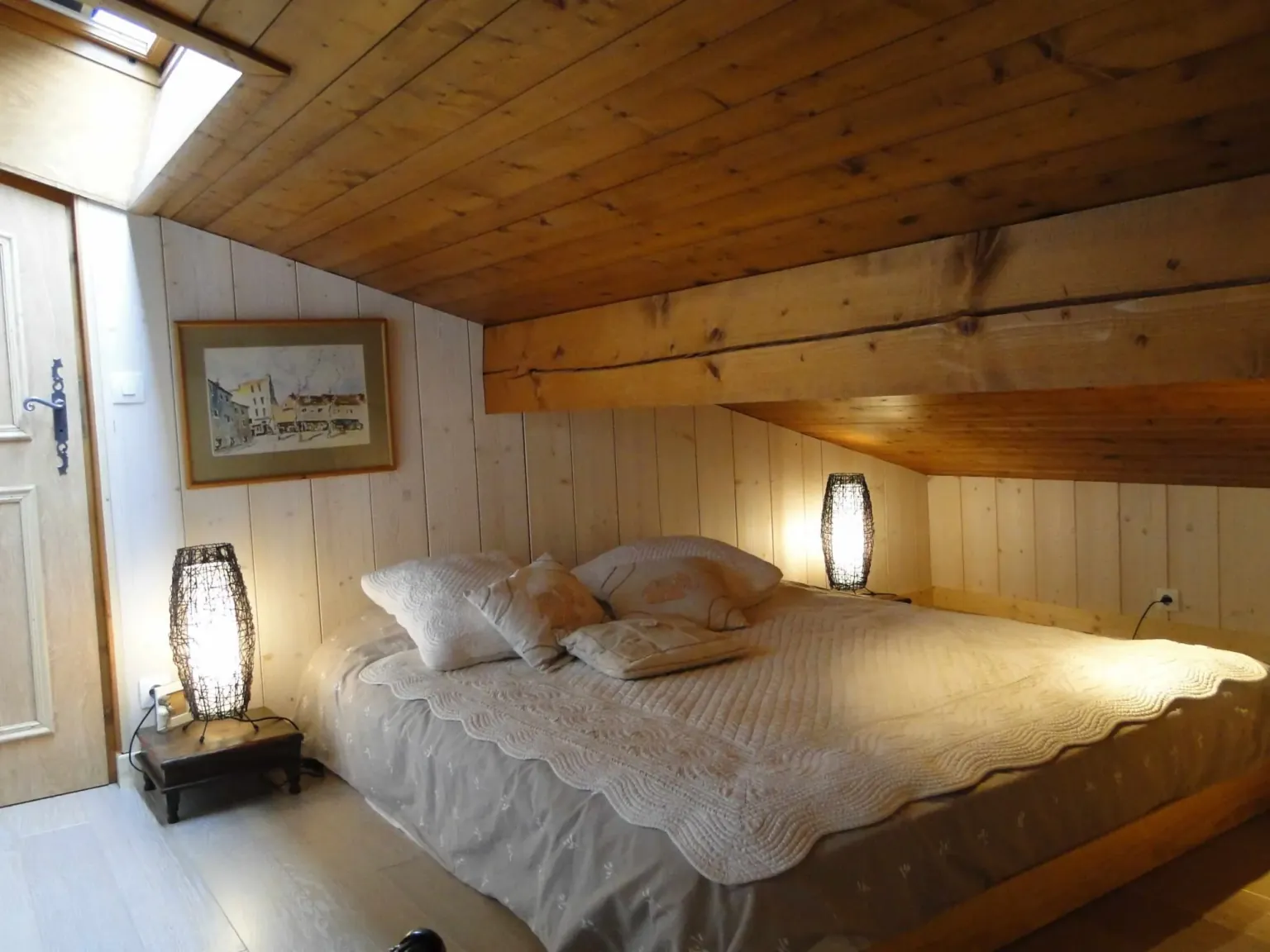 Seconde chambre double — Appt Petit Prince, duplex à Demi-Quartier près de Megève