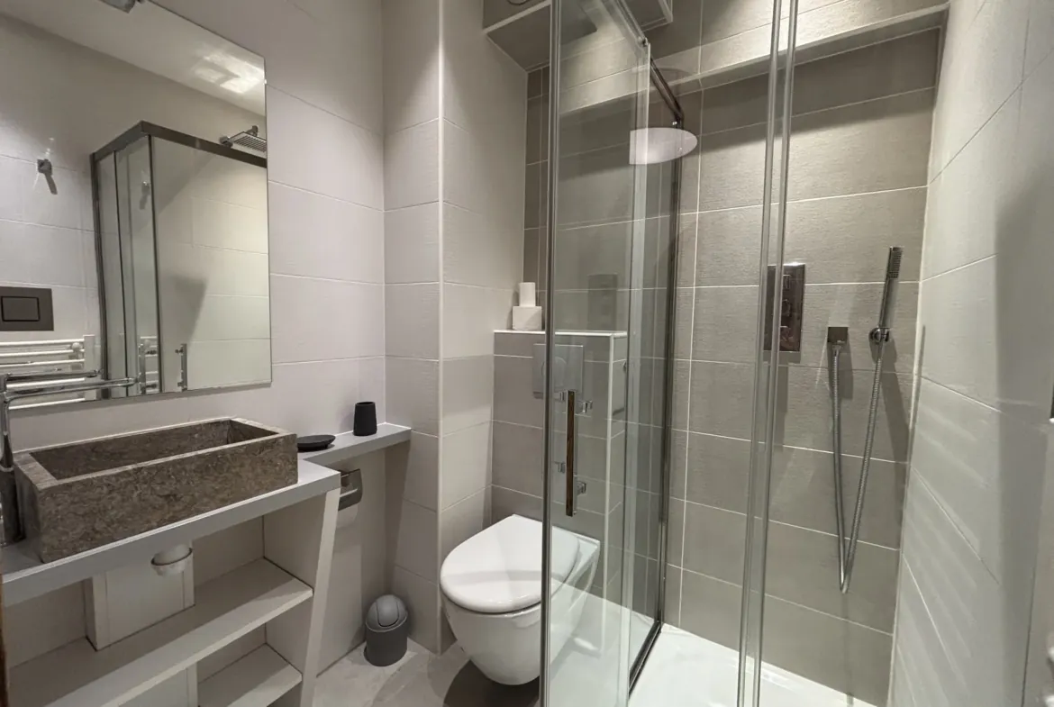 Salle de douche — Appt Petit Prince, duplex à Demi-Quartier près de Megève