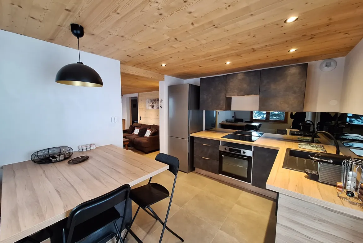 Chalet Le Stevaly, Megève — Cuisine semi-ouverte équipée