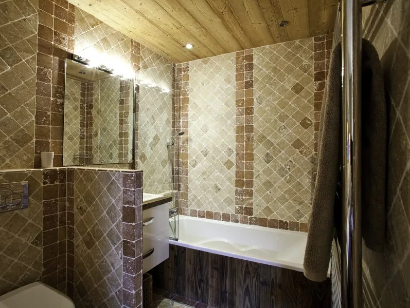 Salle de bains — Appartement 1864, location saisonnière à Megève