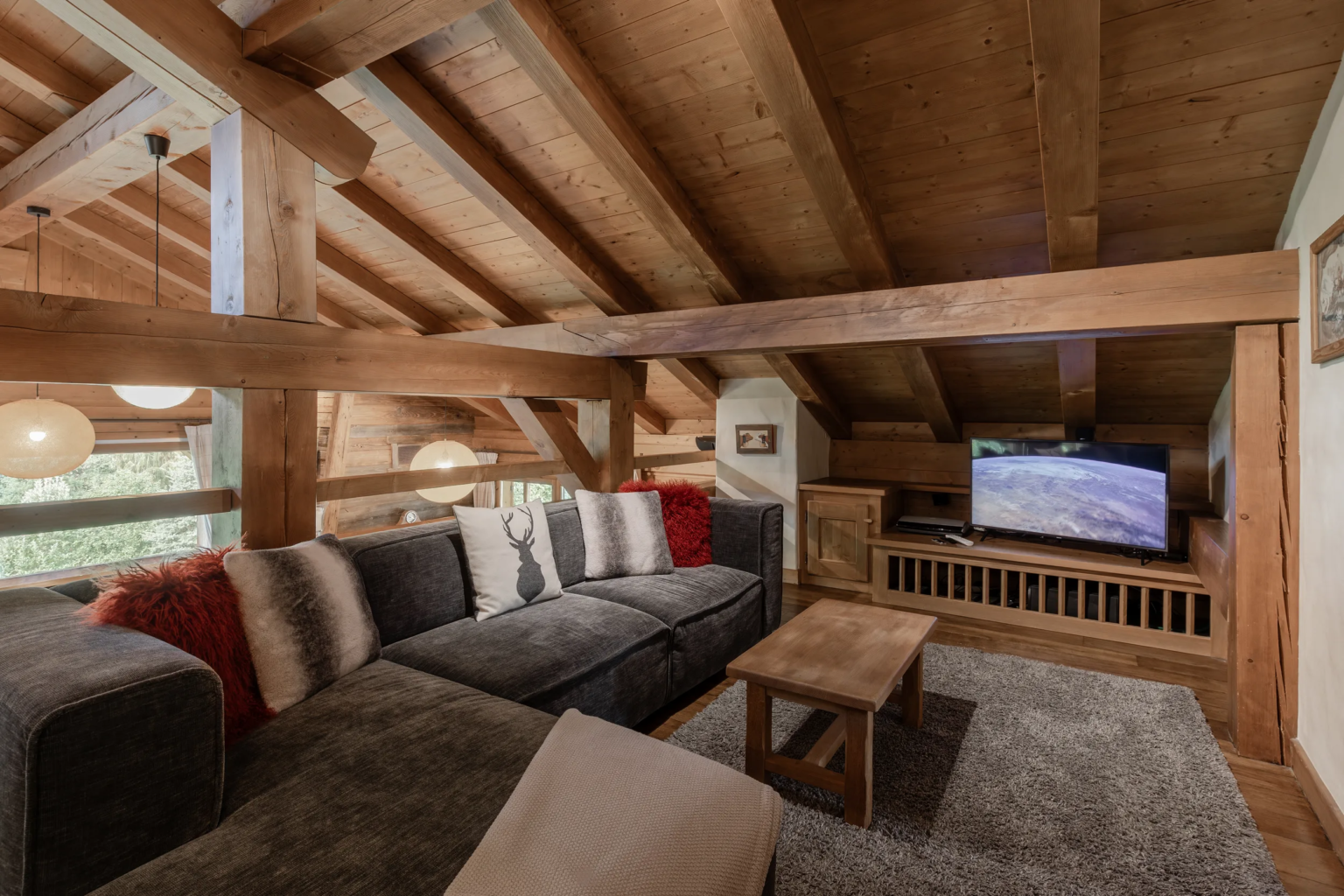 Salon télévision — Chalet Mandarine, location saisonnière à Megève