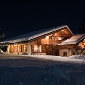 Chalet for rent for the season at Mont d'Arbois in Megève. - Photo 1