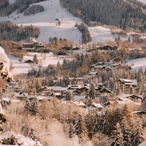 Village de Megève au coeur des montagnes